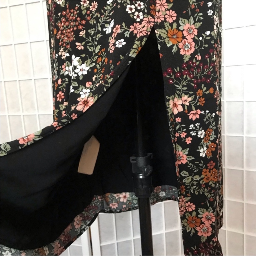 Abercrombie & Fitch Black Floral Midi Dress - Picture 3 of 6